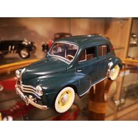 Модель 1:17 Renault 4CV 1955 SOLIDO