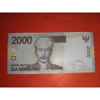 Индонезия 2000 рупий 2013 UNC