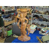 Индианка с чашей. Старая деревянная статуэтка-подставка, консоль ручной работы, 58 см.