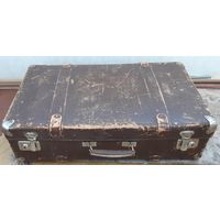 Старинный чемодан 1956 года , размер (65х39х18 см )