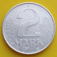 2 марки 1982 ГДР (ГЕРМАНИЯ)