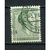 Люксембург - 1960 - Великая герцогиня Люксембургская Шарлотта 50C - [Mi.624] - 1 марка. Гашеная.  (Лот 27Dd)