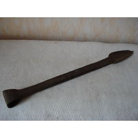 Большой старинный кованый инструмент по дереву - бур, бурава, буравчик.
