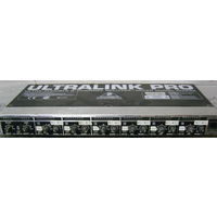 АУДИОСПЛИТТЕР Behringer Ultralink Pro MX 882 Mixer / Splitter