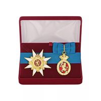 Комплект Знак и звезда ордена Норвежского Льва - Норвегия в подарочном футляре