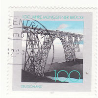 Поезд на железнодорожном мосту Мюнстена 1997 год