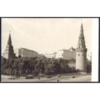 СССР Москва  Кремль Вид со стороны Каменного моста 1955 год ИЗОГИЗ