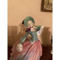 Статуэтка коллекционная Девушка Осень Royal Doulton Англия винтаж