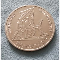 ГДР 10 марок 1972 Мемориал Бухенвальд, N03