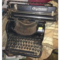 Трофейная печатная машинка ОLYMPIA
