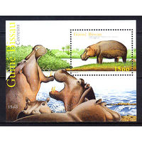 2001 Гвинея - Бисау. Обыкновенный бегемот