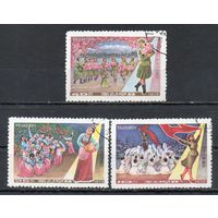Музыкально-хореографический ансамбль "Мансудэ" КНДР 1973 год  серия из 3-х марок