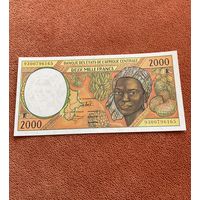 Камерун 2000 франков 1993 г.