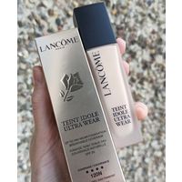 Тональная основа Lancome Teint Idole Ultra Wear 30 ml