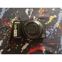 Nikon Coolpix S8200