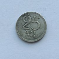 25 эре 1944 года Швеция. Серебро 400. Монета не чищена. 8
