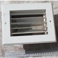 Регулируемые алюминиевые вентиляционные решетки с клапаном расхода воздуха