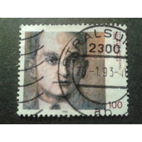 Германия 1992 писатель Михель-0,7 евро гаш.