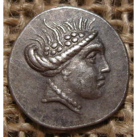 Греция Histiaia in Euboia 3-2 век.Tetrobol Голова Гистиая в венке-Нимфа, сидящая прямо на корме камбуза 2,17гр.13,8мм.