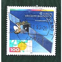 Германия: 1м космический аппарат