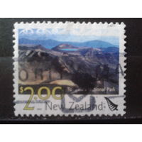 Новая Зеландия 2003 Стандарт, горный ландшафт Михель-2,4 евро гаш
