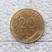 20 сантимов 1992 года Франция. Пятая Республика. Красивая монета! Родная патина!