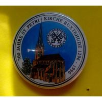 Значок "700 лет Протестантской церкви Святого Петри в ганзейском городе Букстехуде"