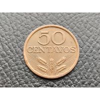 Португалия. 50 сентаво 1975.