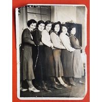Фото девушек. Гомель. 1936 г. 9х12 см.