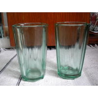 Два старинных стакана