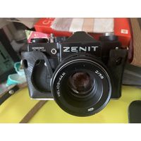 Zenith camera and Elekiro silhouette with lens , фотоаппарат Зенит и силует елекиро  с обьективом