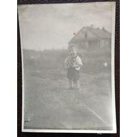 Фото ребенка. 1930-е. 9х12 см.