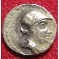 Древняя Греция короли Бактрии. ОБОЛ eukratides I c 171-145г.до н.э. 2,74гр.15,5мм.