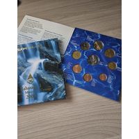 Финляндия 2004 год. 1, 2, 5, 10, 20, 50 евроцентов, 1, 2 евро. Официальный набор монет в буклете.