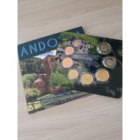 Андорра 2018 год. 1, 2, 5, 10, 20, 50 евроцентов, 1, 2 евро. Официальный набор монет в буклете.