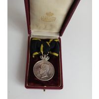 Медаль серебряная  "FOR TROHET OCH FLIT" (" За верность и усердие", 1915 г, Швеция)