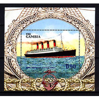 2004 Гамбия. Океанский лайнер