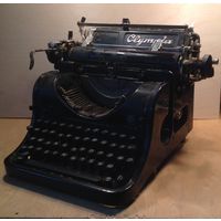 Печатная машинка  OLYMPIA MODEL 8, 30-е годы, Германия,русский шрифт