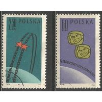 Польша. Групповой полёт кораблей "Восток 3 и 4". 1962г. Mi#1350-51. Серия.