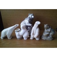 Статуэтки медведи из камня: белый полярный медведь (умка) 2шт., бурый мишка с бочкой мёда и медведь-альбинос с бочонком. 4шт. (возможен обмен)