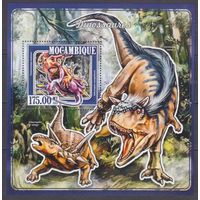 2015 Мозамбик 7694/B978 Динозавры 10,00 евро