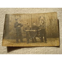 Почтовая карточка. Музыканты. Место вручения - Новогрудок. 1917 год.