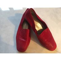 Туфли р 35 Италия Натуральная замша красные на низком каблуке 2,5 см Очень удобные Как тапочки