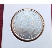 Серебро 0,925! Испания 2000 песет, 1997 450 лет со дня рождения Мигеля Сервантеса. Монета в холдере!