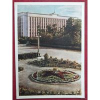 Минск  здание  ЦК КПБ  1954