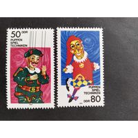 ГДР  1984  2м  клоуны