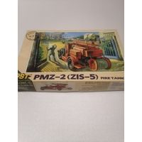 Сборная модель Пожарная автоцистерна ПМЗ-2 (1:72)