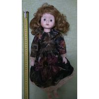 Кукла фарфоровая (2), 40 см