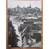 Таллинн. Вид на город с башни Олаевской церкви.  Фото П. Талвре. 1963 г.