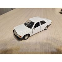 Старое BURAGO Mercedes 190